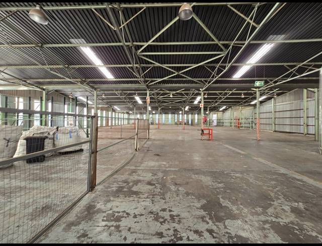 9,049M² WAREHOUSE TO LET IN TUNNEY